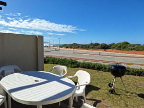 9 Settler Sands Beach Apartment